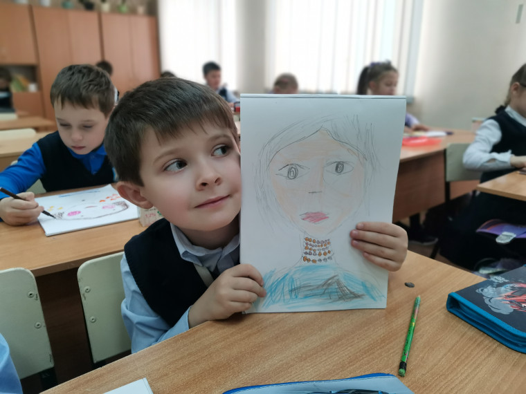 Нашим мамам.